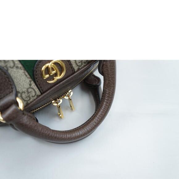 GUCCI GG Supreme Shoulder Bag - Picture 4 of 5